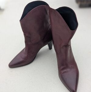 NWOT CLOSED | Western Leather Ankle Boots Size 38|8 Burgundy Pointed Toe Italy